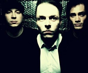 Members of Lydia Vance Form Deadhand