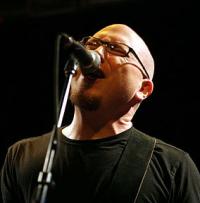 Interview: Josh Caterer (Smoking Popes)