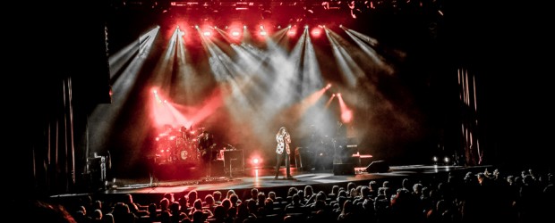 “Weird Al” Yankovic exceeds expectations May 15, 2015 at the Planet Hollywood