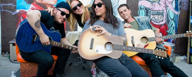 Stripped Down Session: toyGuitar