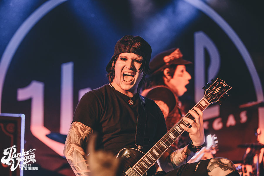 a skylit drive live a skylit drive live