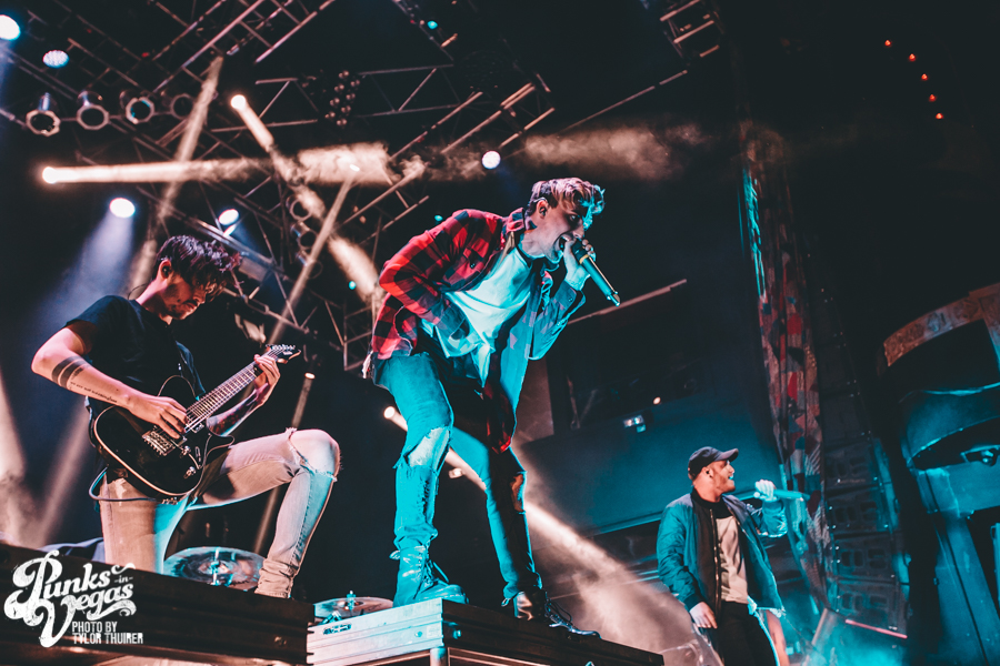 02-we-came-as-romans-tt-6