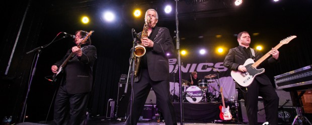 Images: The Sonics, The Mutants, Throw Rag and more May 25, 2017 at the Fremont Country Club (Punk Rock Bowling)