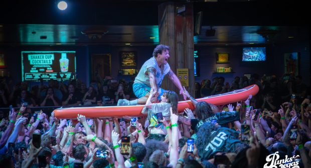 #htmlcaption_82326 Images: Drain, No Pressure, Haywire, Secret World – April 9, 2026 at House of Blues